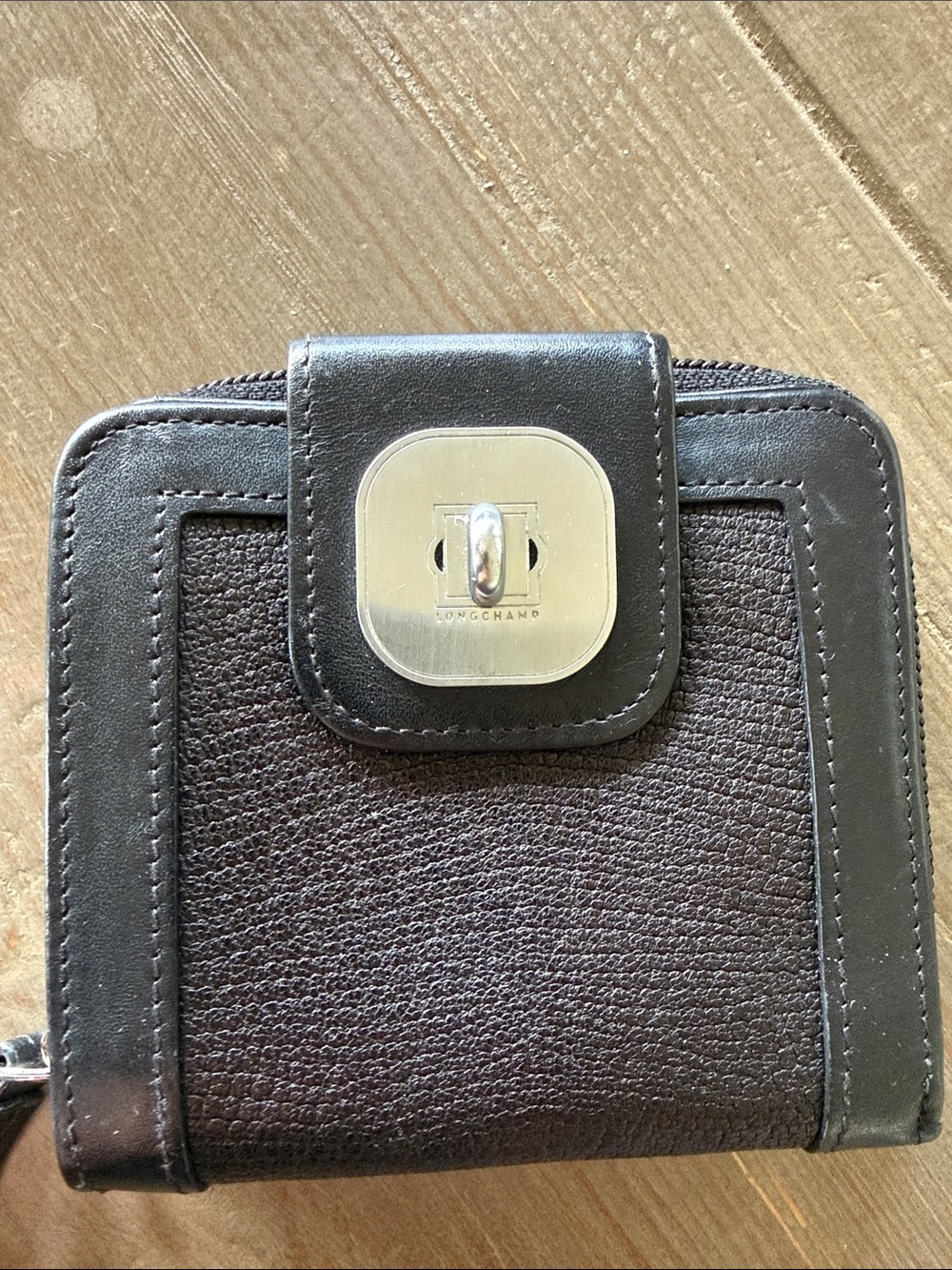 Longchamp Black Leather Compact Wallet